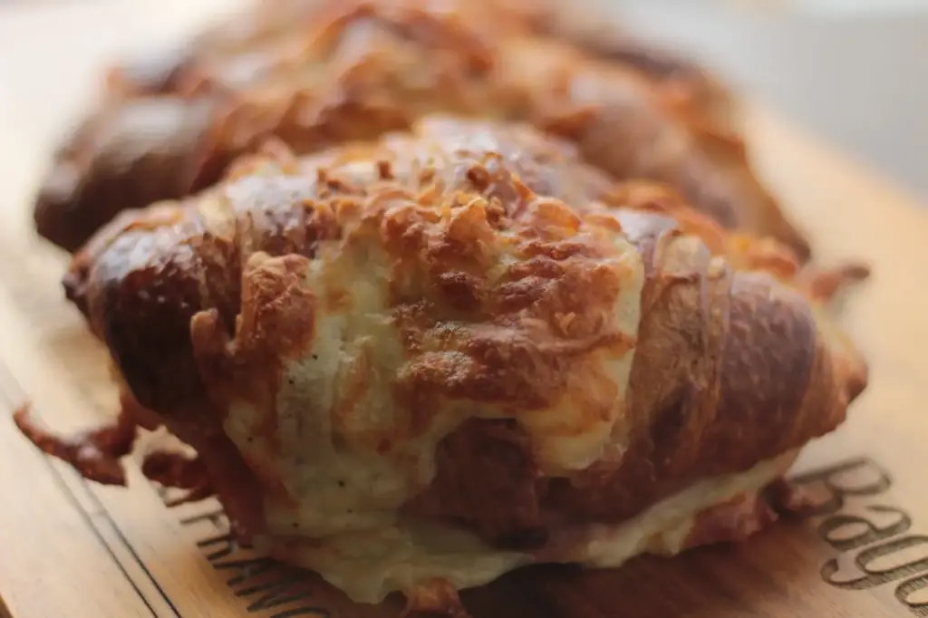 Croissant Monsieur