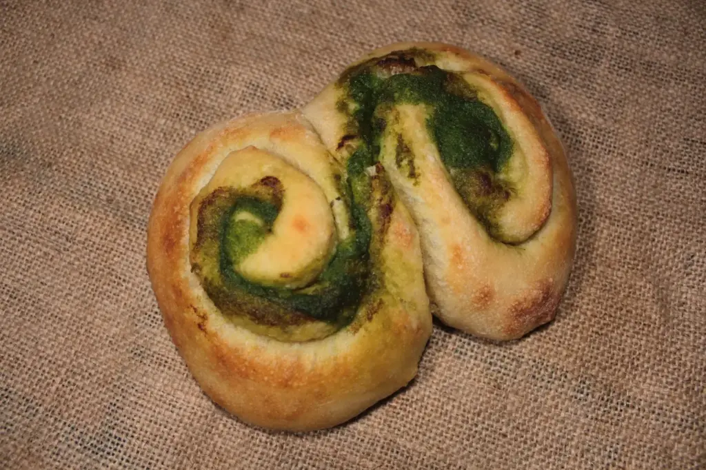 Pan con mantequilla de ajo